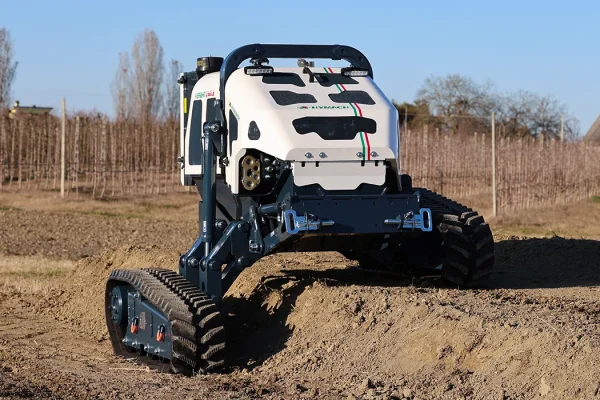 hymach robot portattrezzi semovente radiocomandato HERBHY 60Z