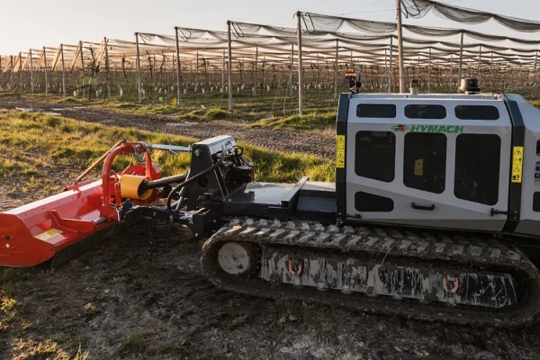 hymach robot portattrezzi semovente radiocomandato HERBHY X 75